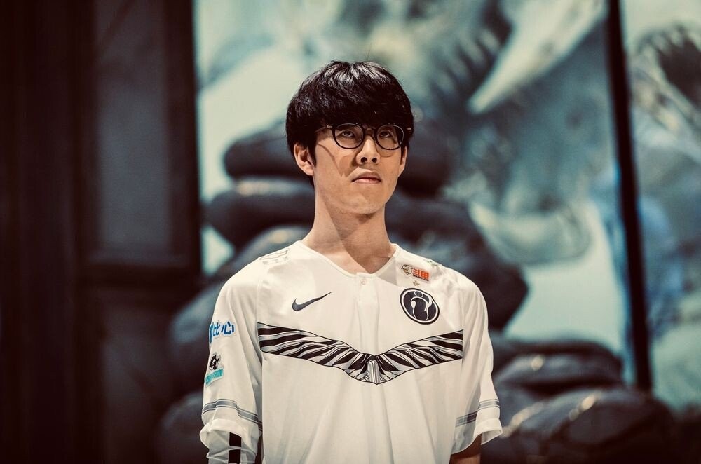 育界的佳话 育界的佳话